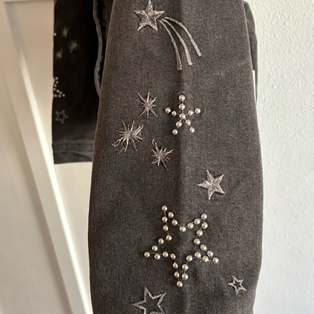 ✨ Driftwood Embellished Denim Jacket – Black – Size Small – NWT ✨ - Picture 7 of 10